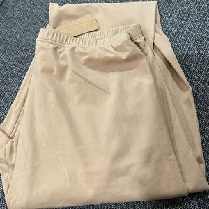 SKIMS Fits Everybody Legging